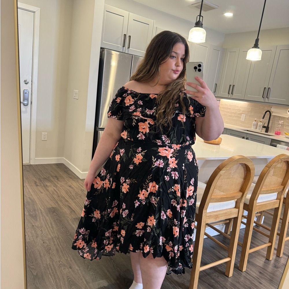 Torrid Black and Pink Floral Skirt and Matching Top Set Size 2